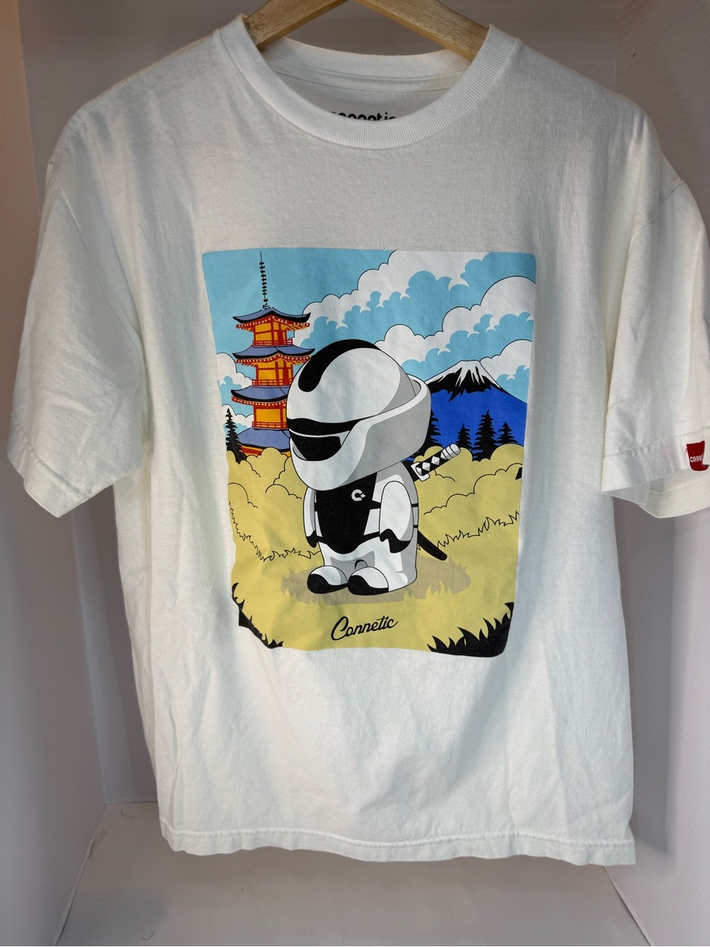 White Short-Sleeve Graphic Tee with Samurai Droid Print